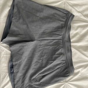 Lululemon mens balancer short grey xl
